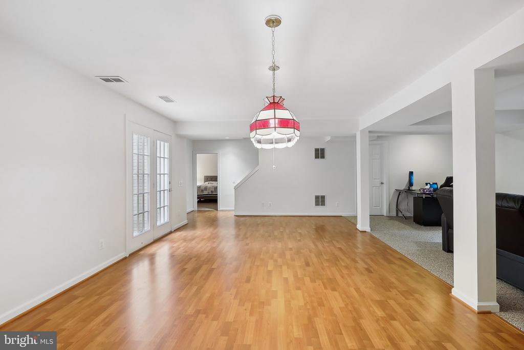 9615 Savannah Crossing Ct