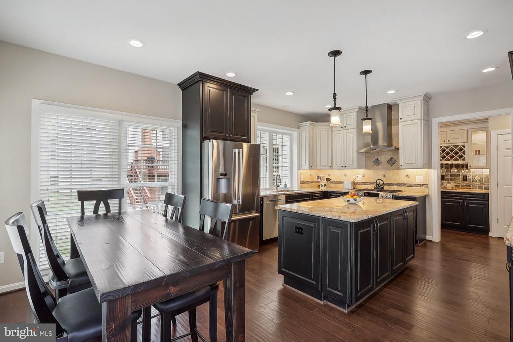 9615 Savannah Crossing Ct