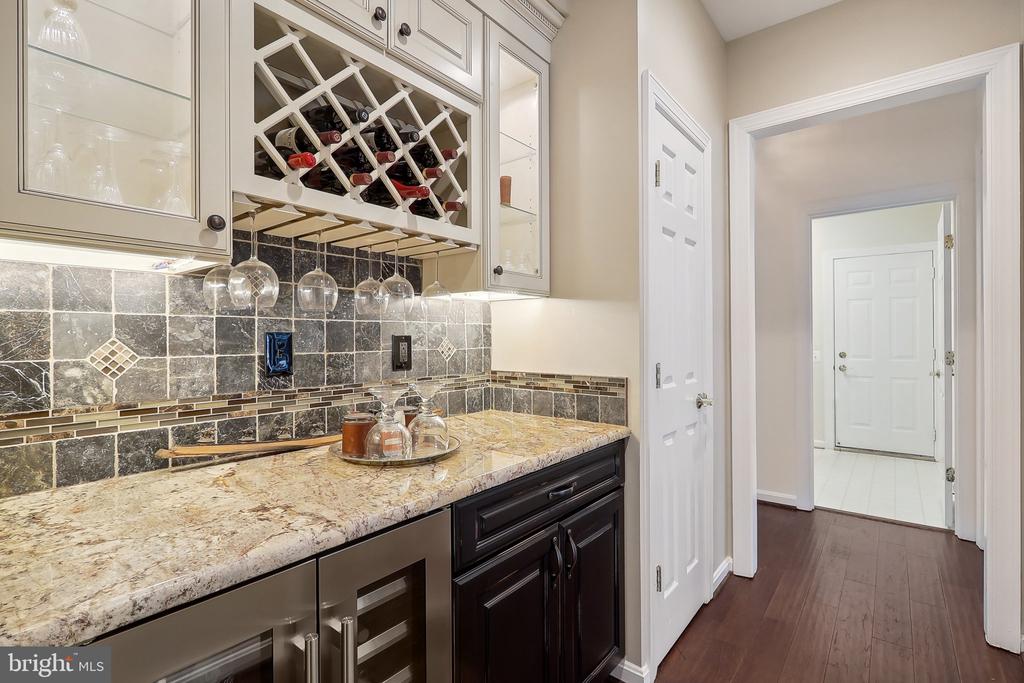 9615 Savannah Crossing Ct