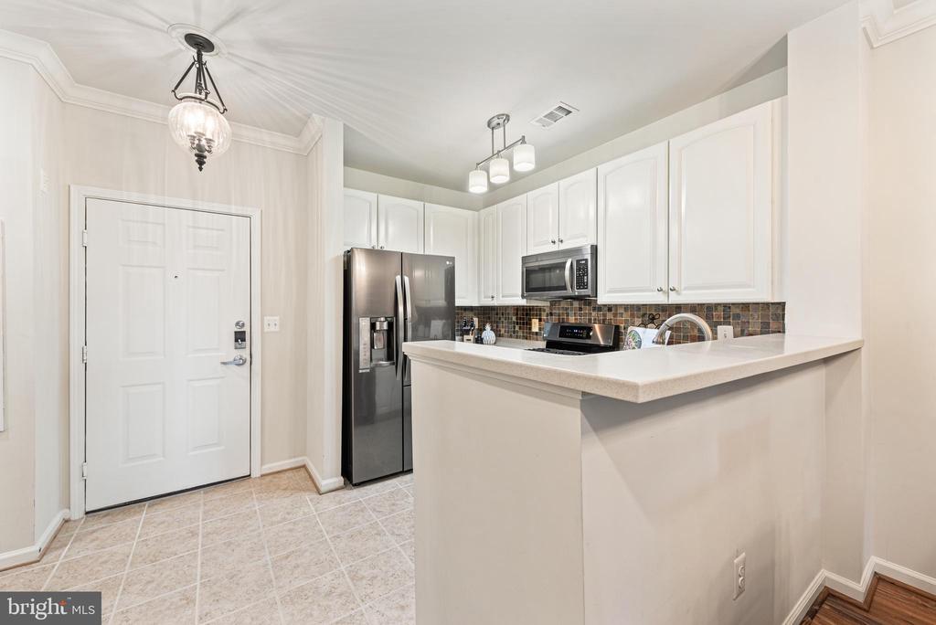 12001 MARKET STREET 121