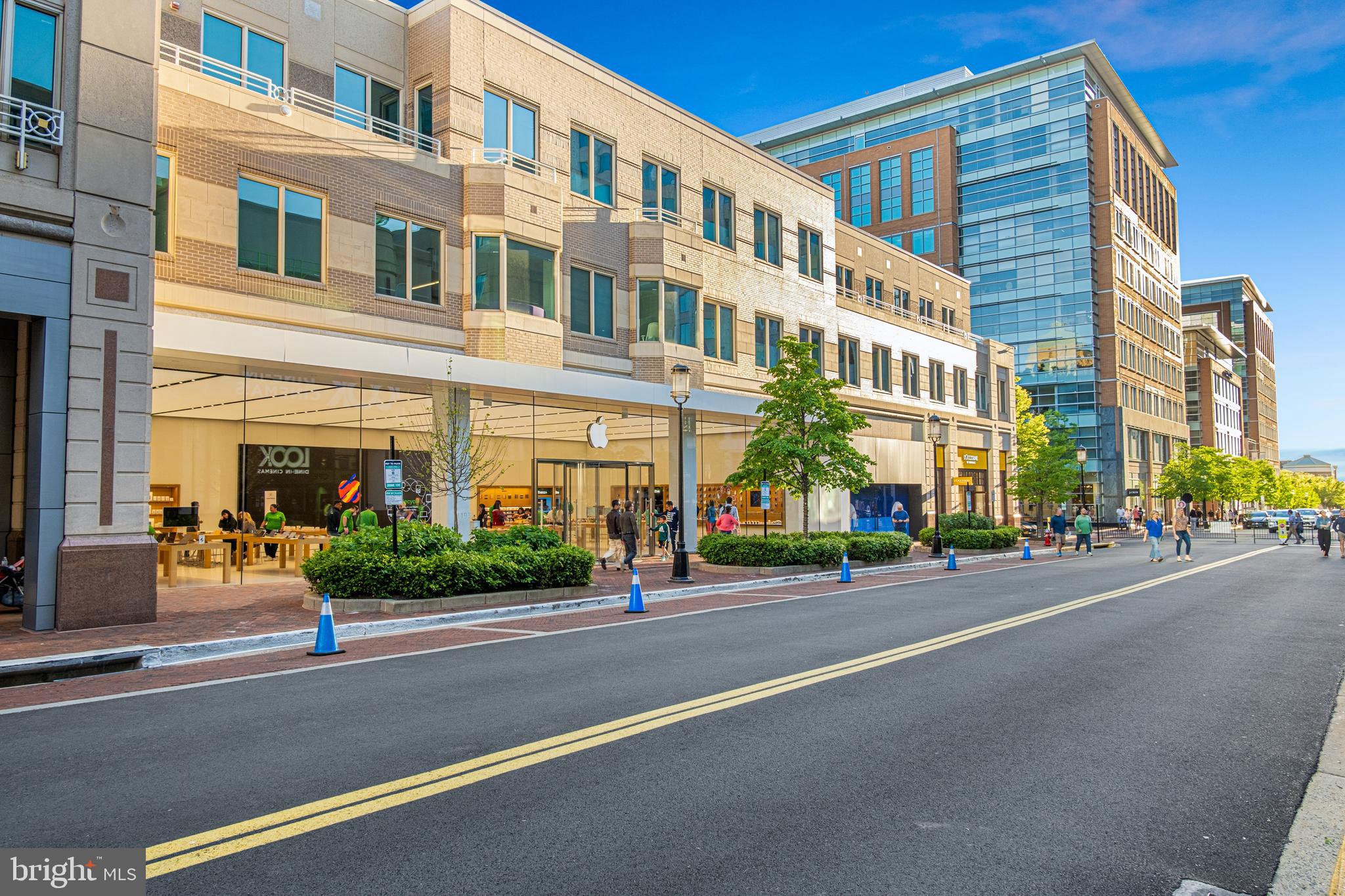 12001 MARKET STREET 121