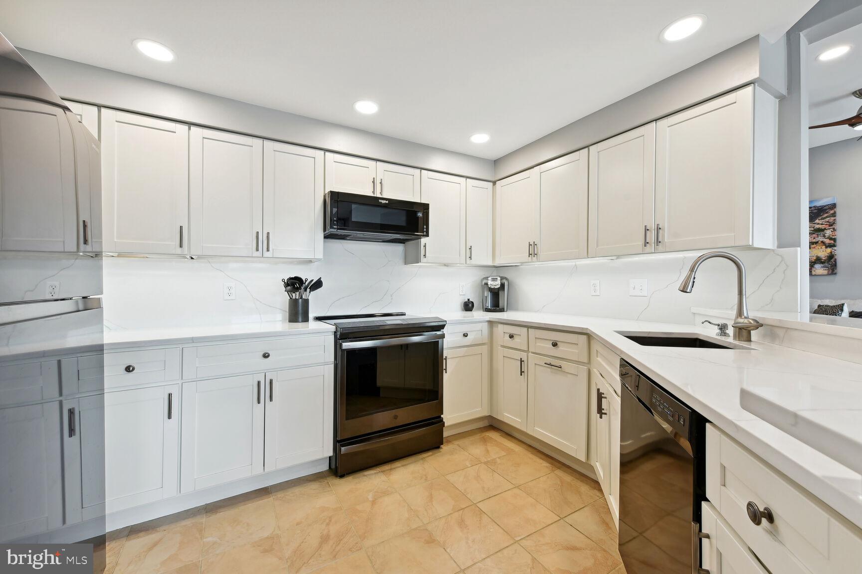 11182 Harbor Ct #11182