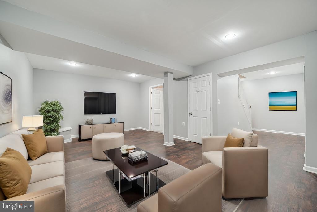 13412 POCONO COURT