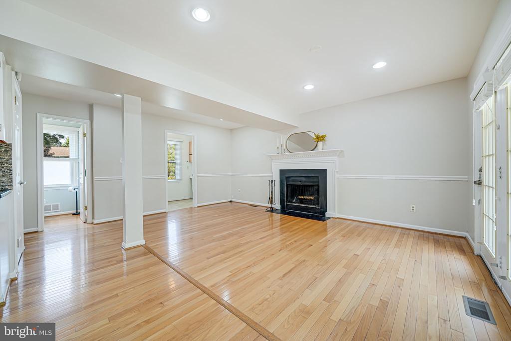 13412 POCONO COURT
