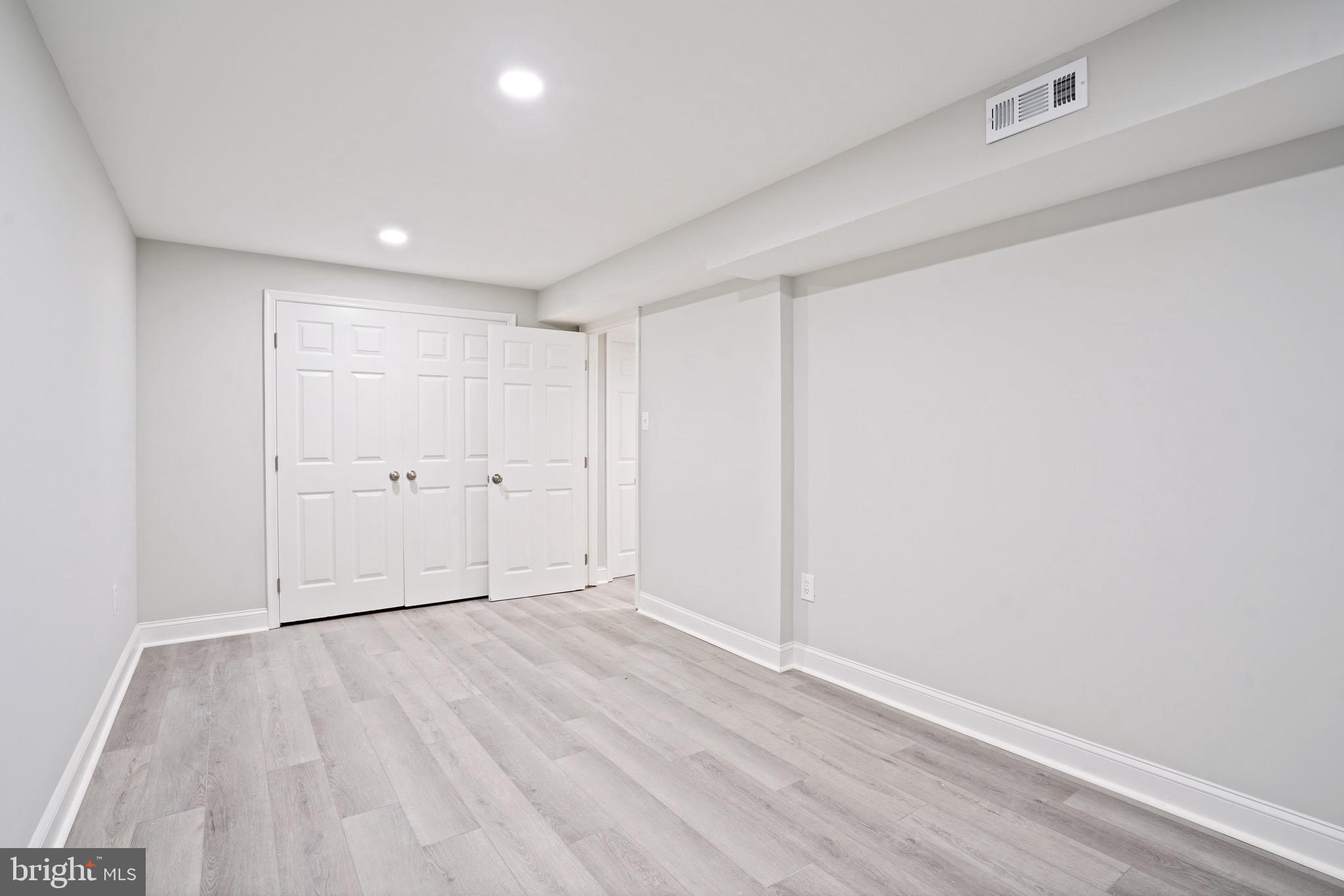 11204 CROSSBEAM COURT