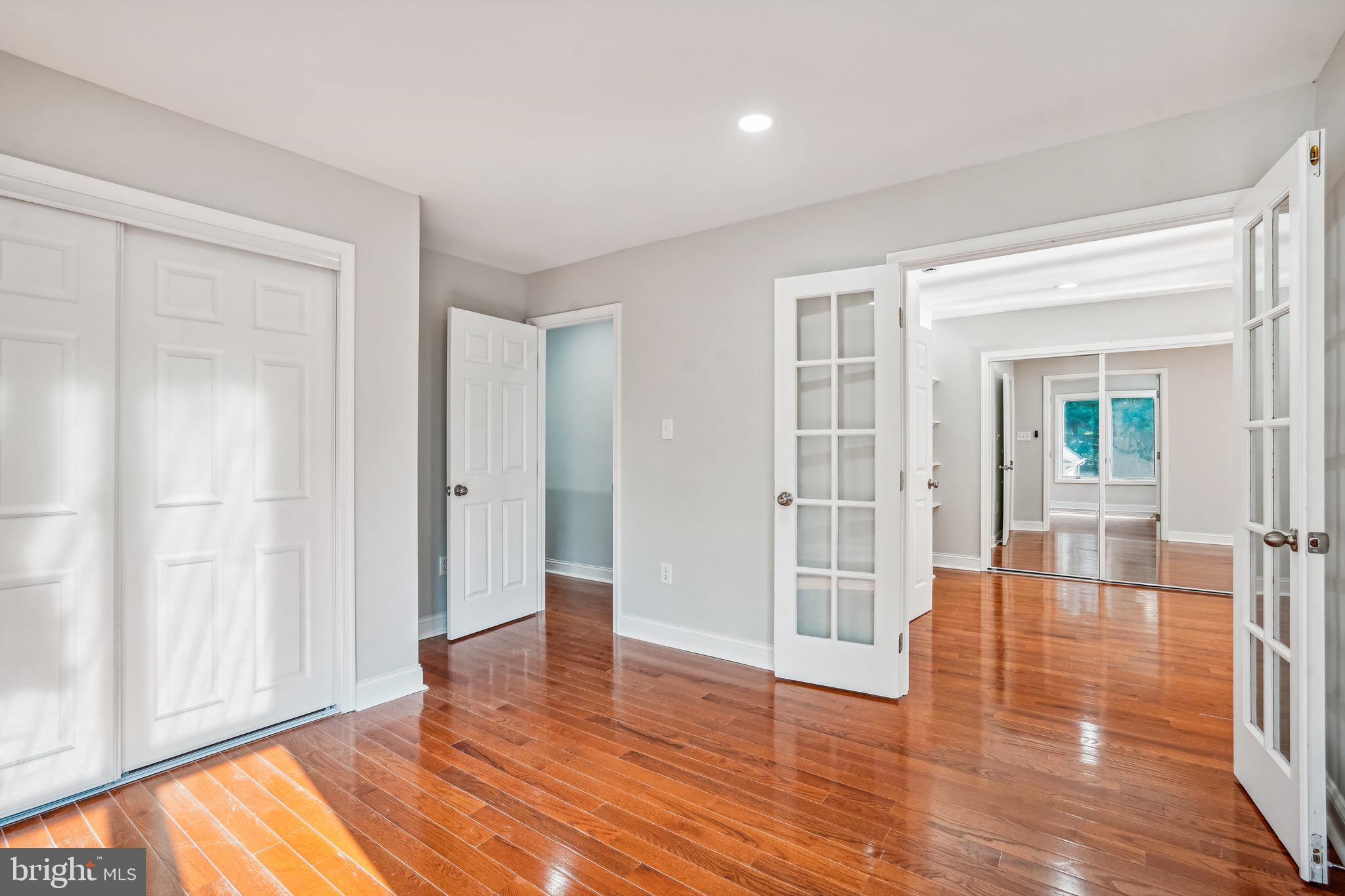 11204 CROSSBEAM COURT