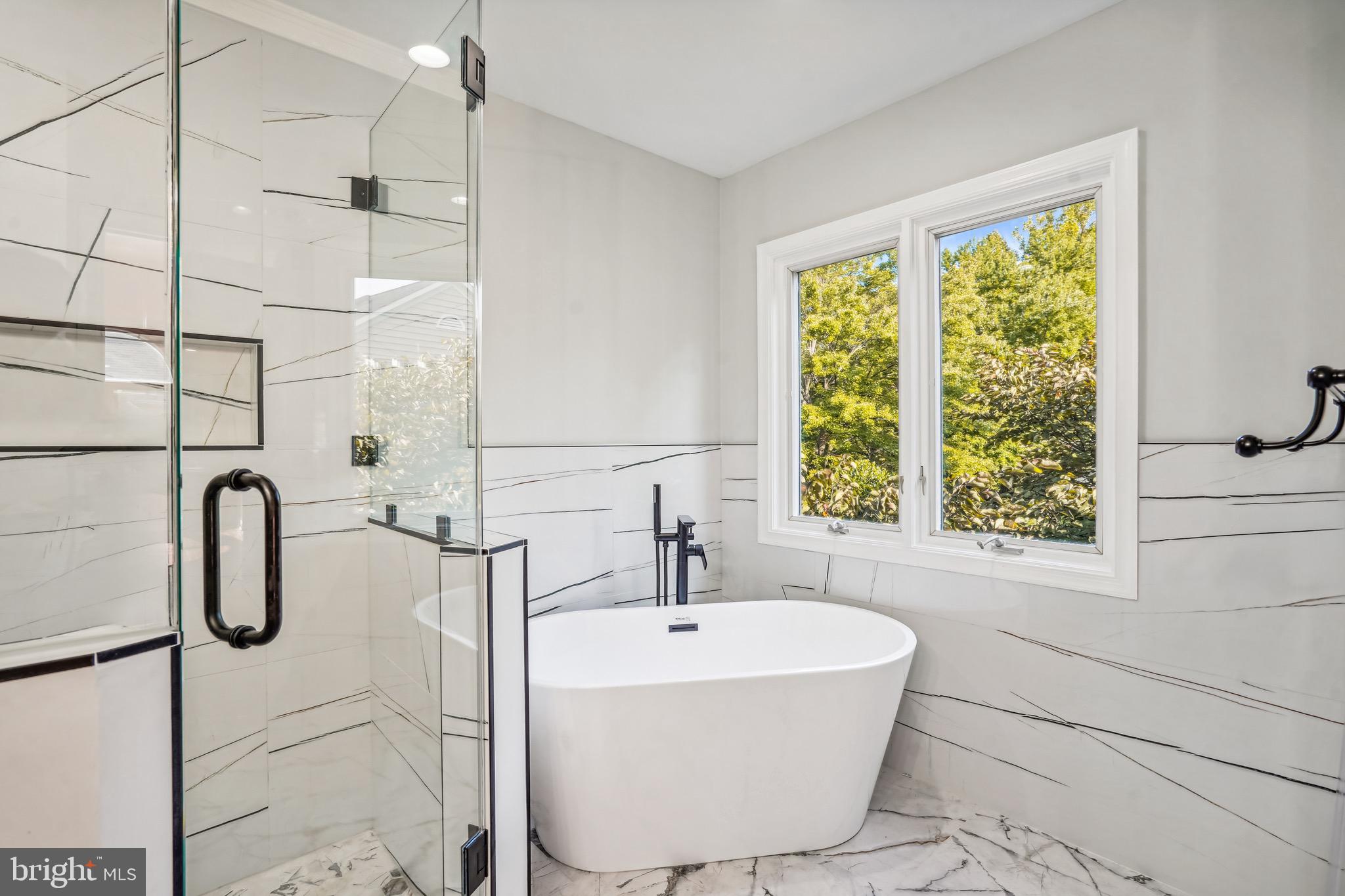 11204 CROSSBEAM COURT