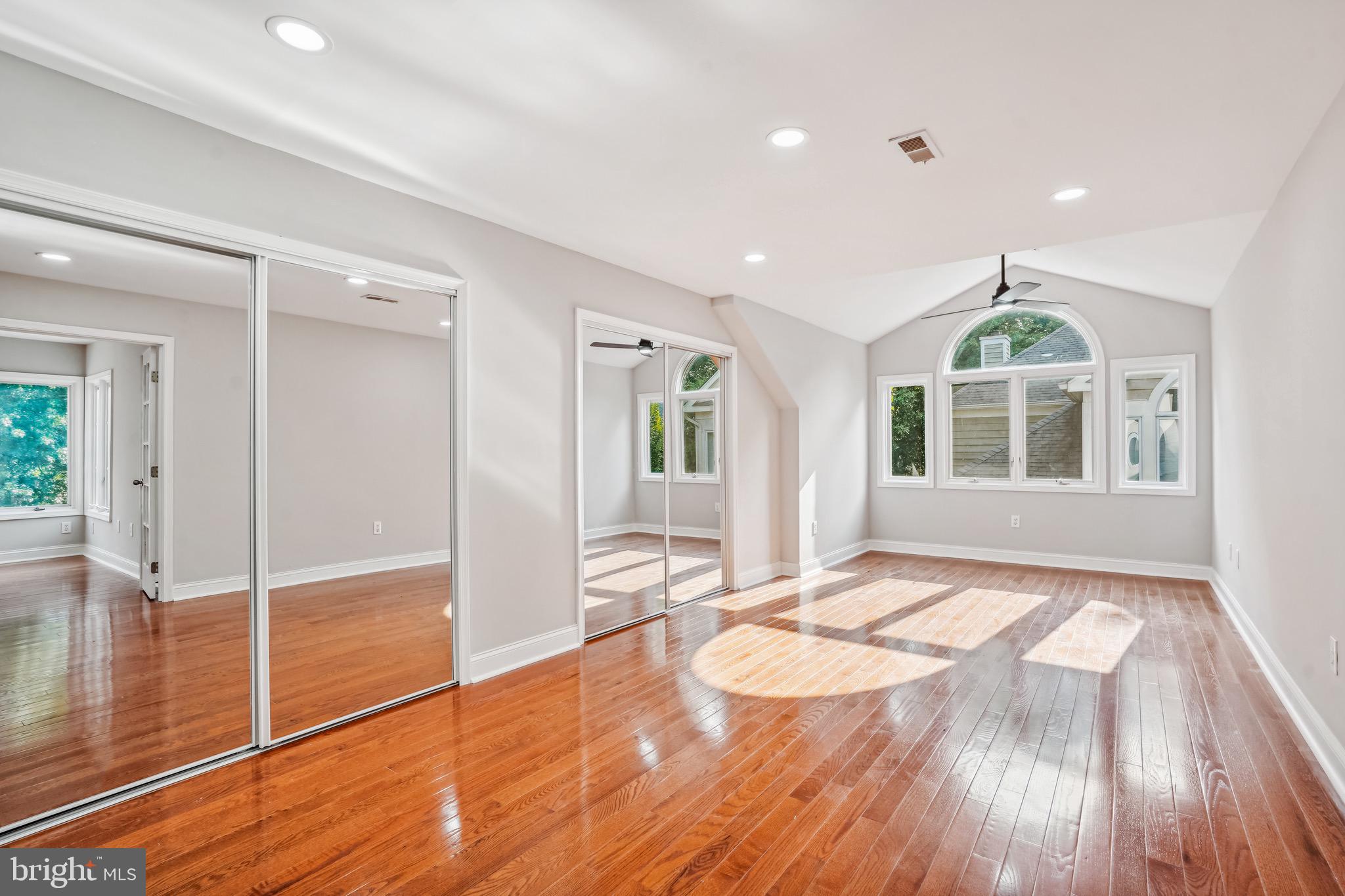 11204 CROSSBEAM COURT