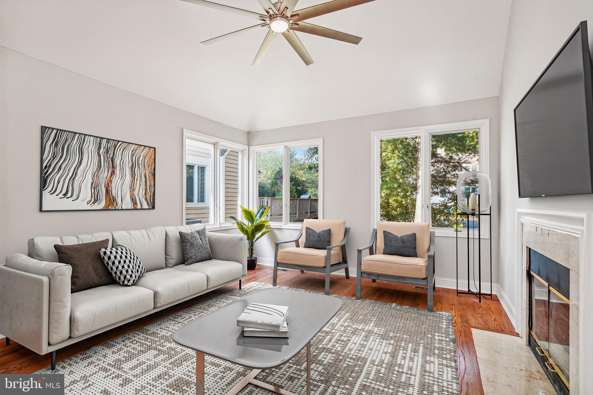 11204 CROSSBEAM COURT