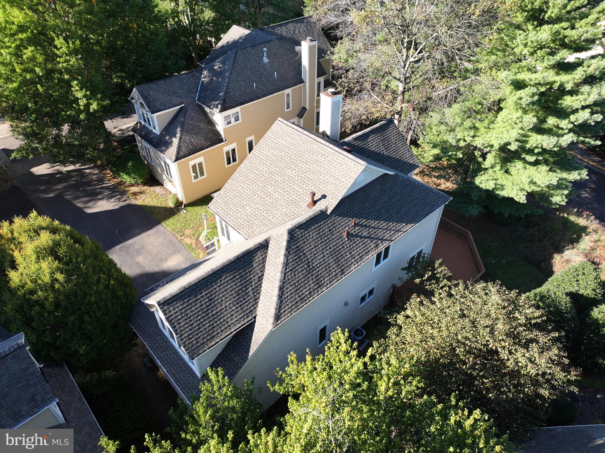 11204 CROSSBEAM COURT