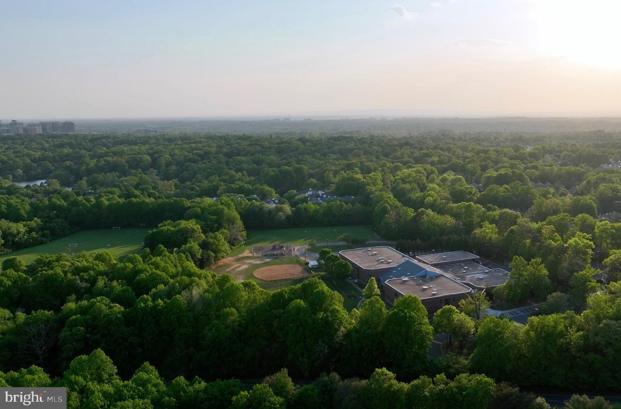 11204 CROSSBEAM COURT