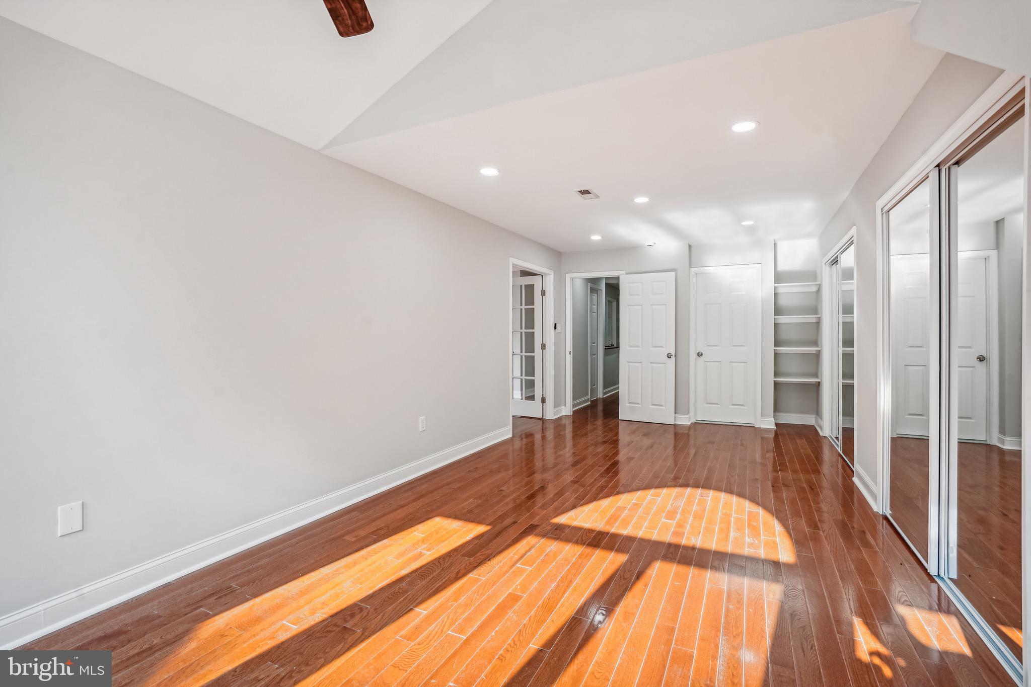 11204 CROSSBEAM COURT