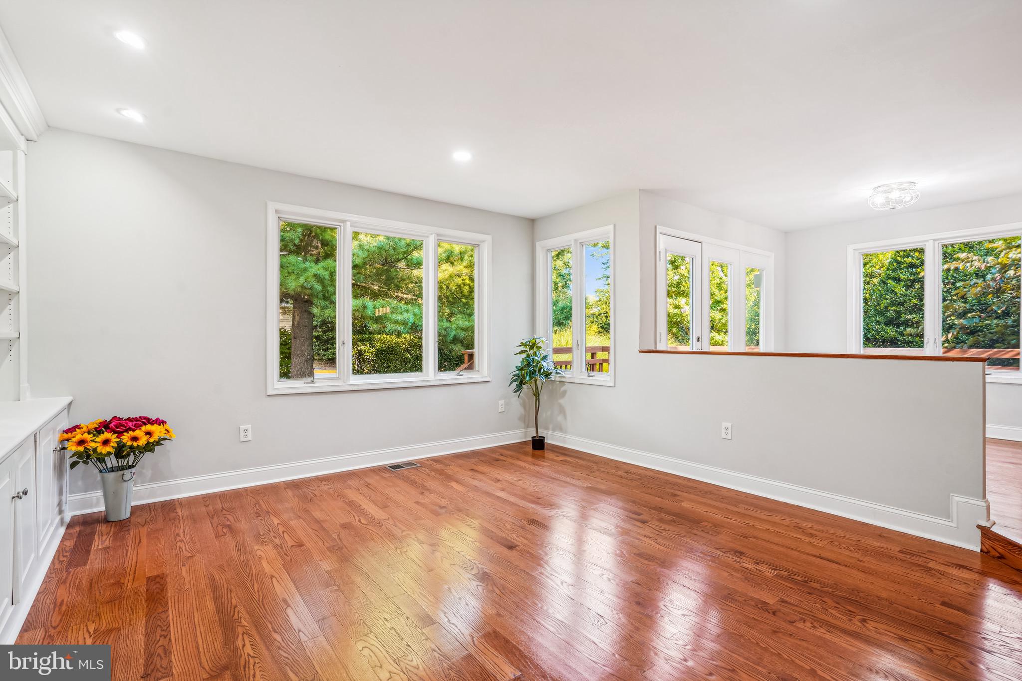 11204 CROSSBEAM COURT