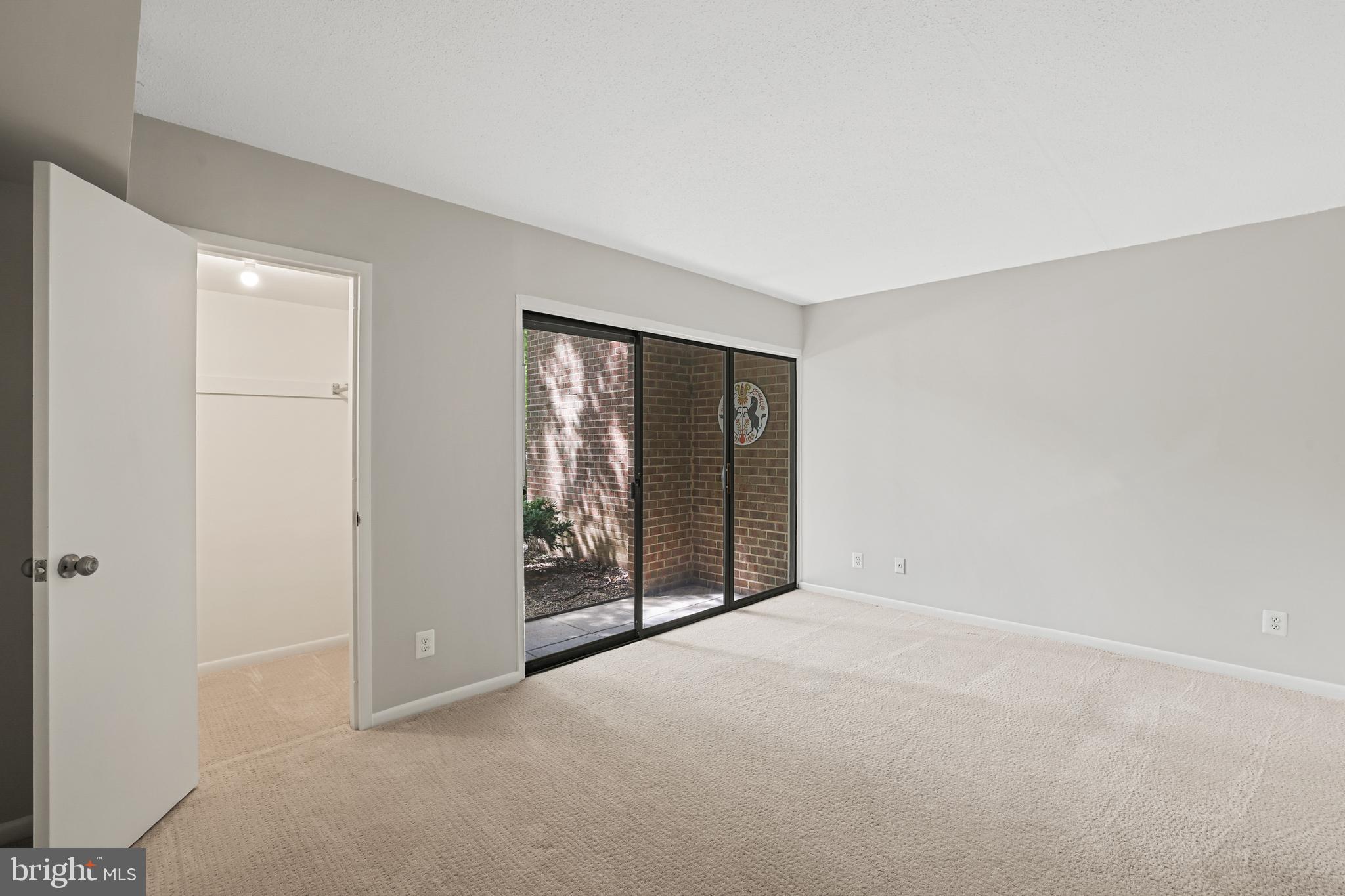 1570 Moorings Dr #2b