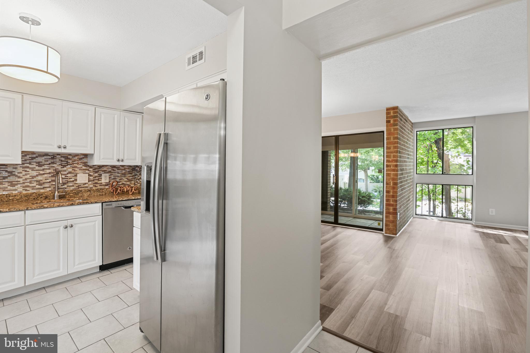 1570 Moorings Dr #2b