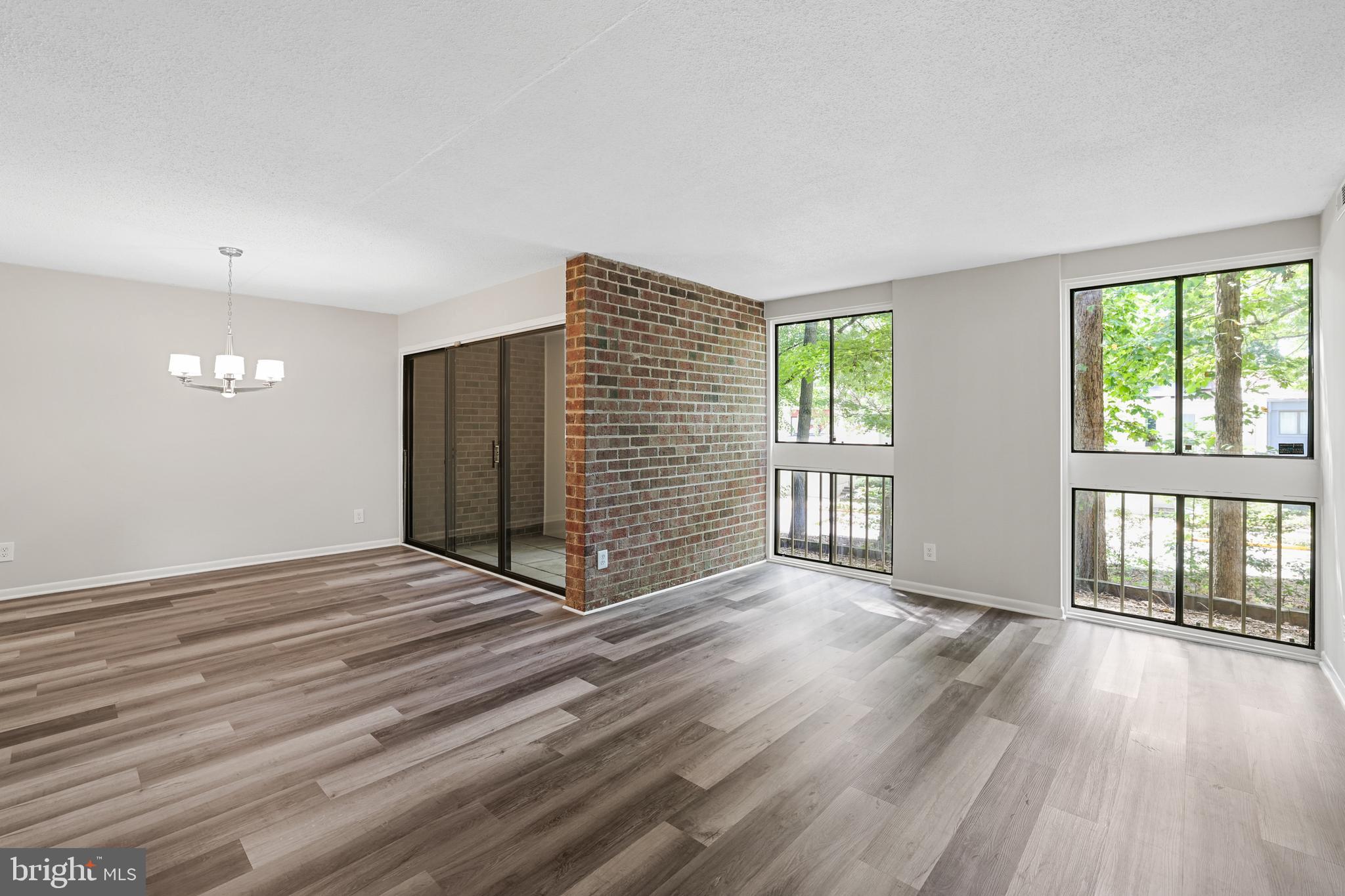 1570 Moorings Dr #2b