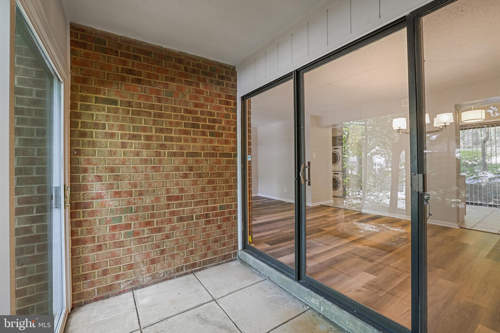 1570 Moorings Dr #2b