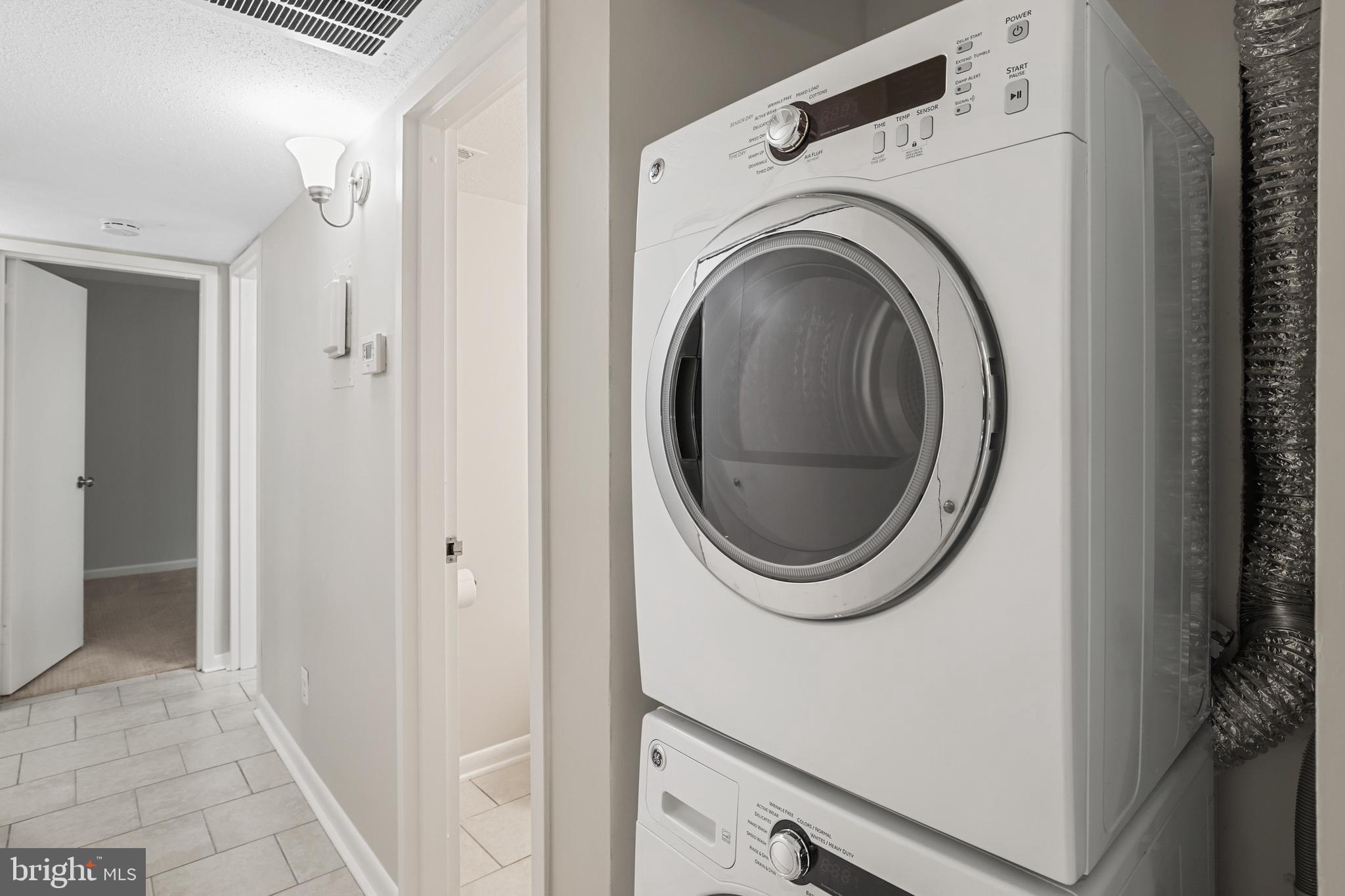 1570 Moorings Dr #2b