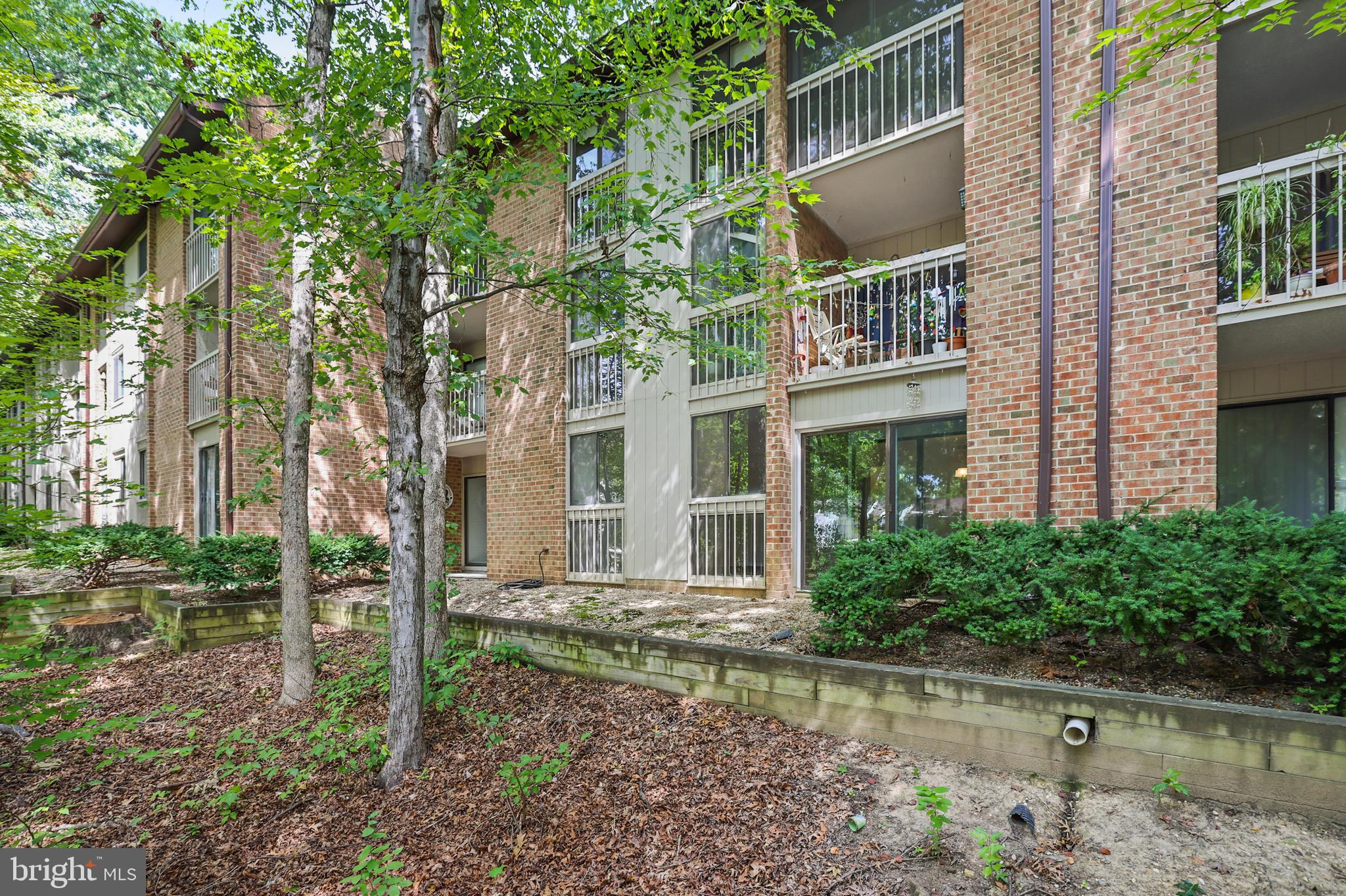 1570 Moorings Dr #2b