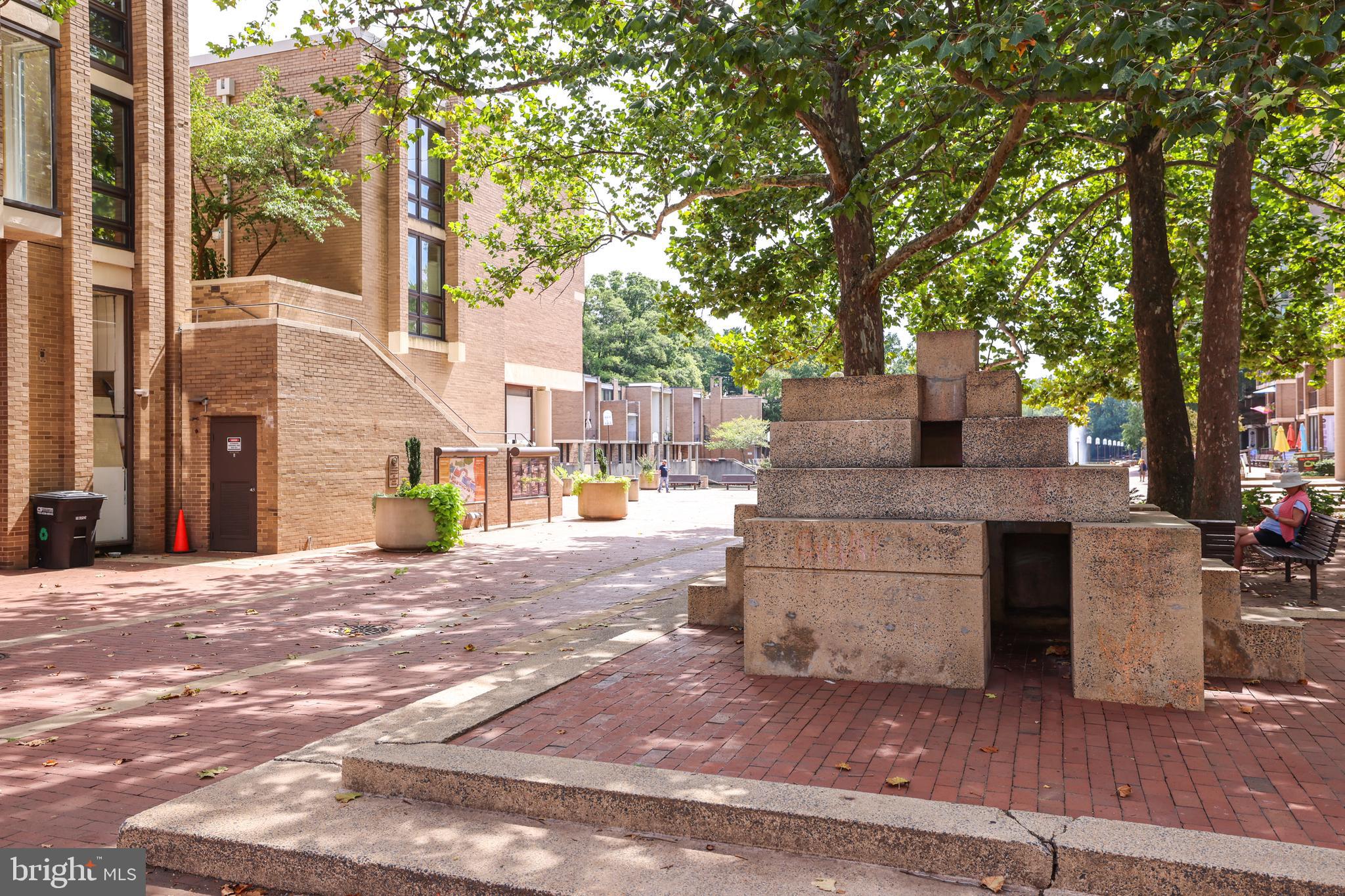 1570 Moorings Dr #2b