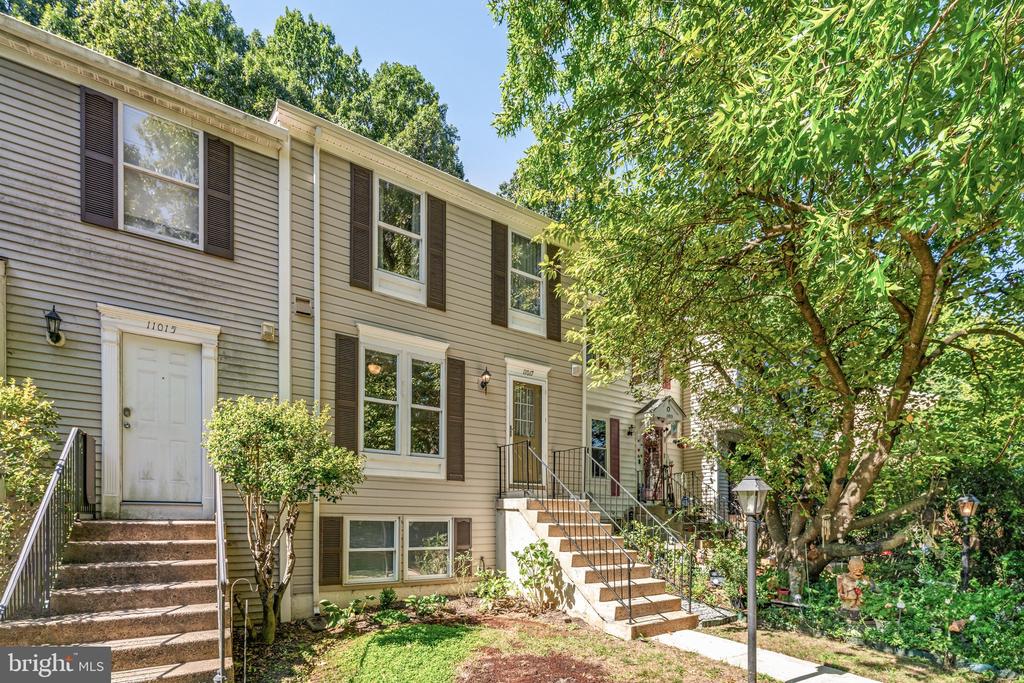 11017 Barton Hill Ct