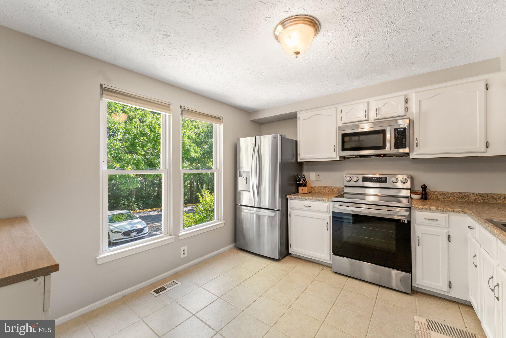 11017 Barton Hill Ct