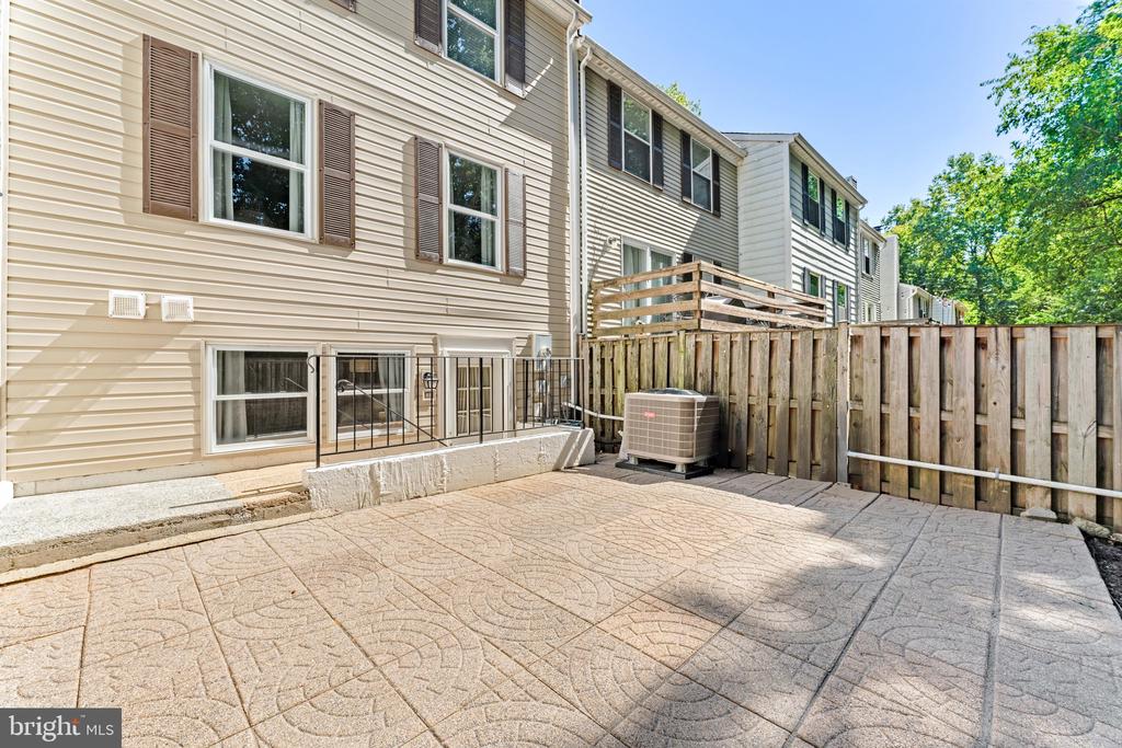11017 Barton Hill Ct