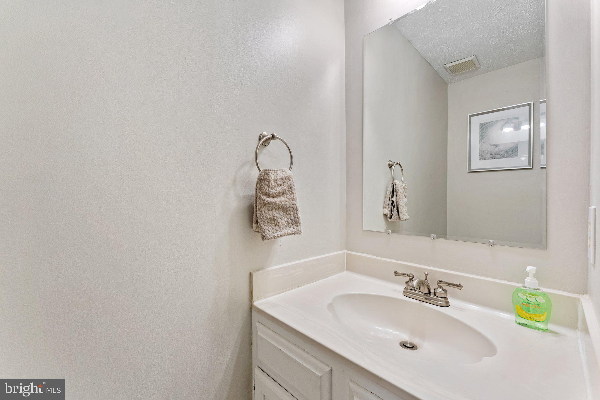 11017 Barton Hill Ct