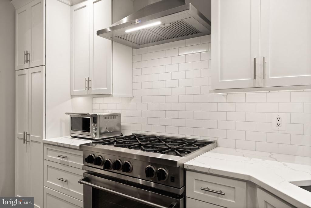 11426 Night Star Way