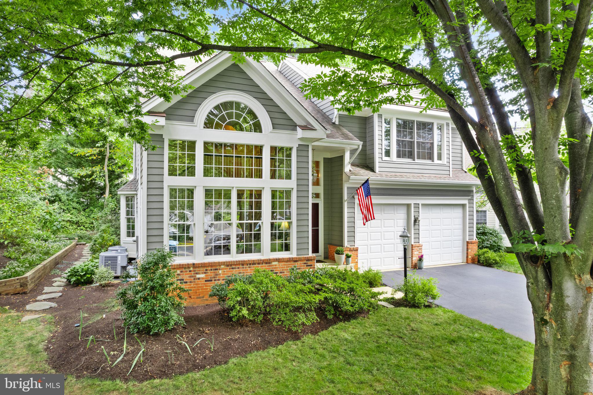 11426 Night Star Way