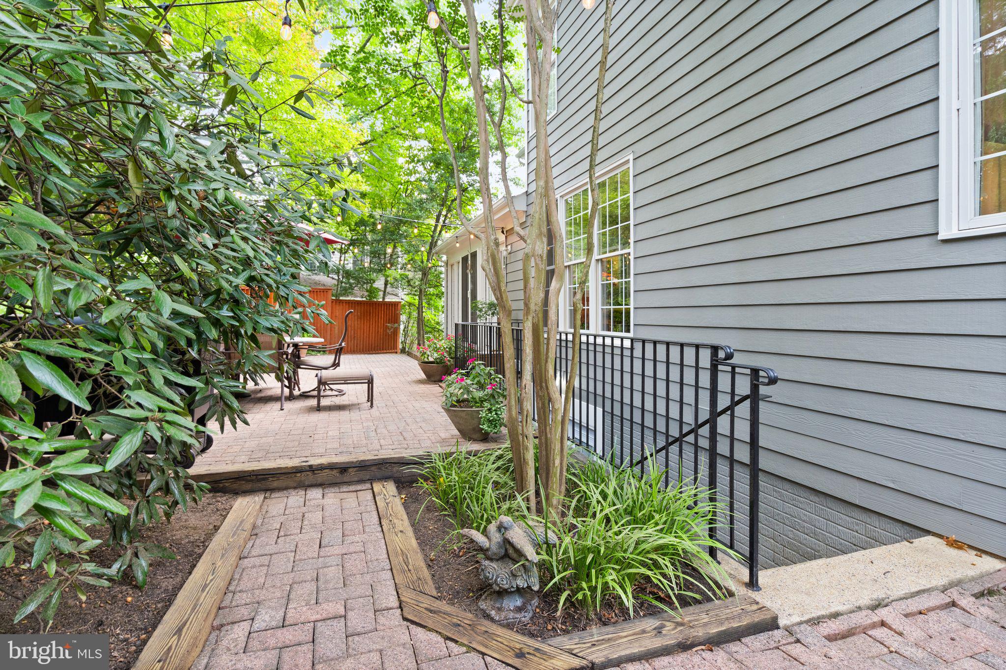 11426 Night Star Way