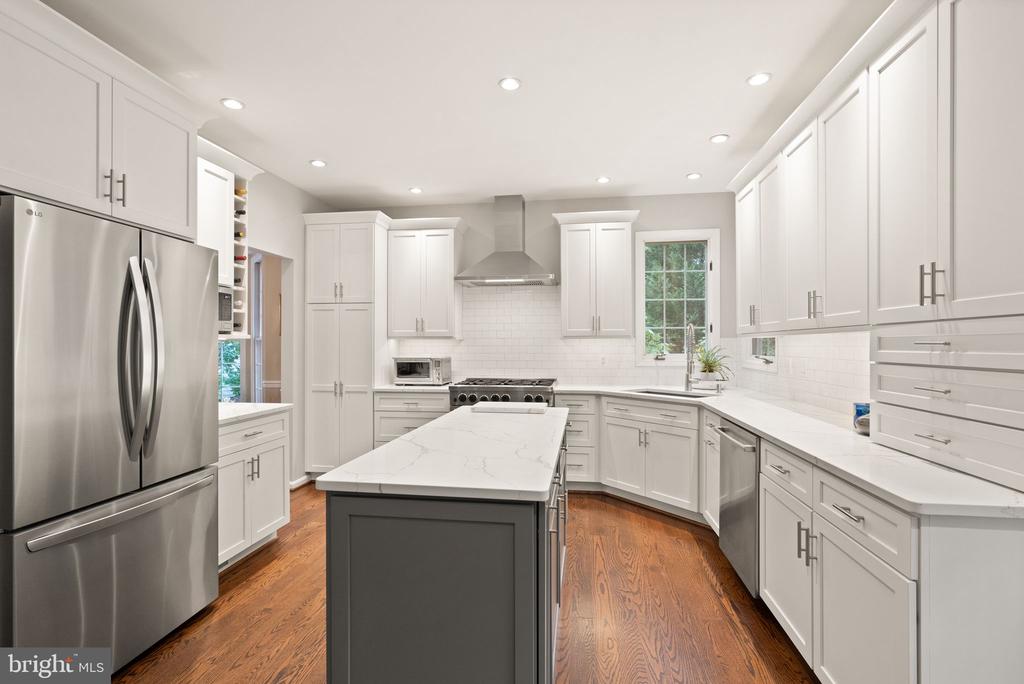 11426 Night Star Way