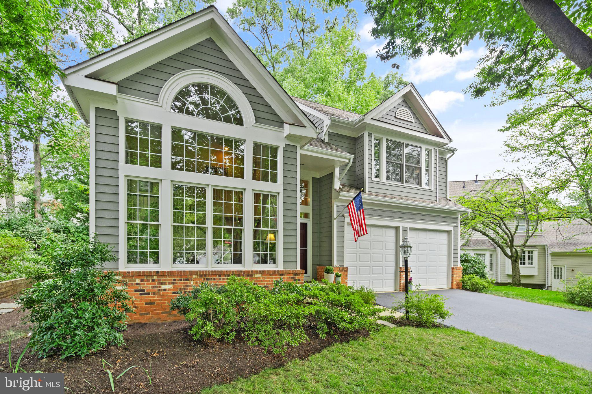 11426 Night Star Way