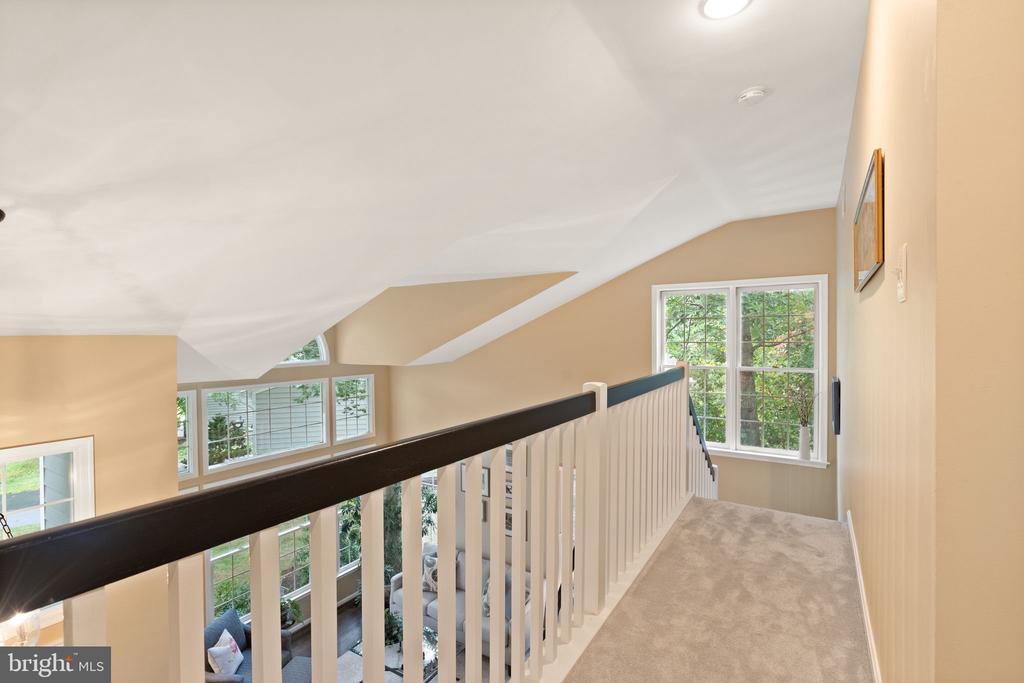 11426 Night Star Way