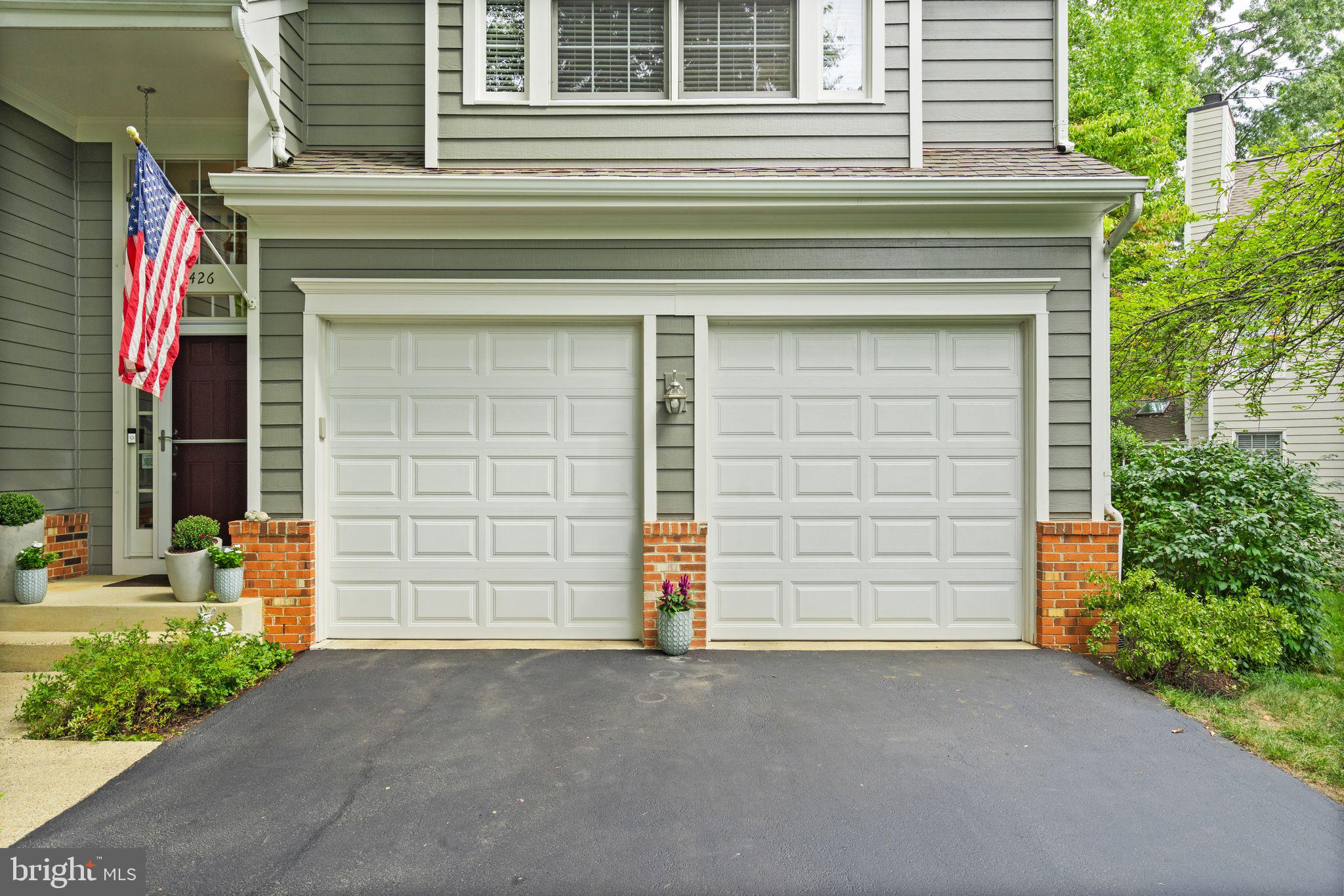 11426 Night Star Way