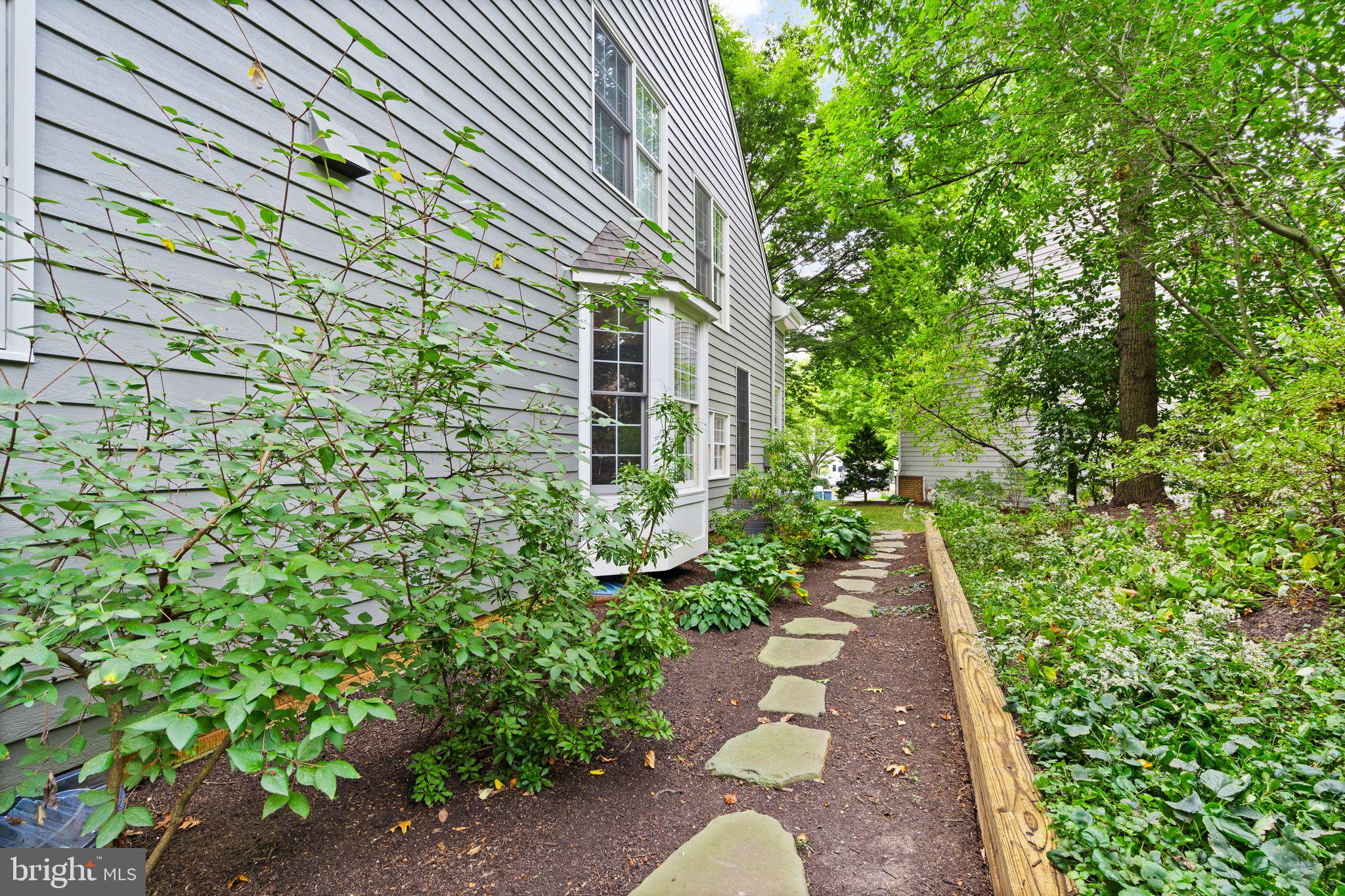 11426 Night Star Way