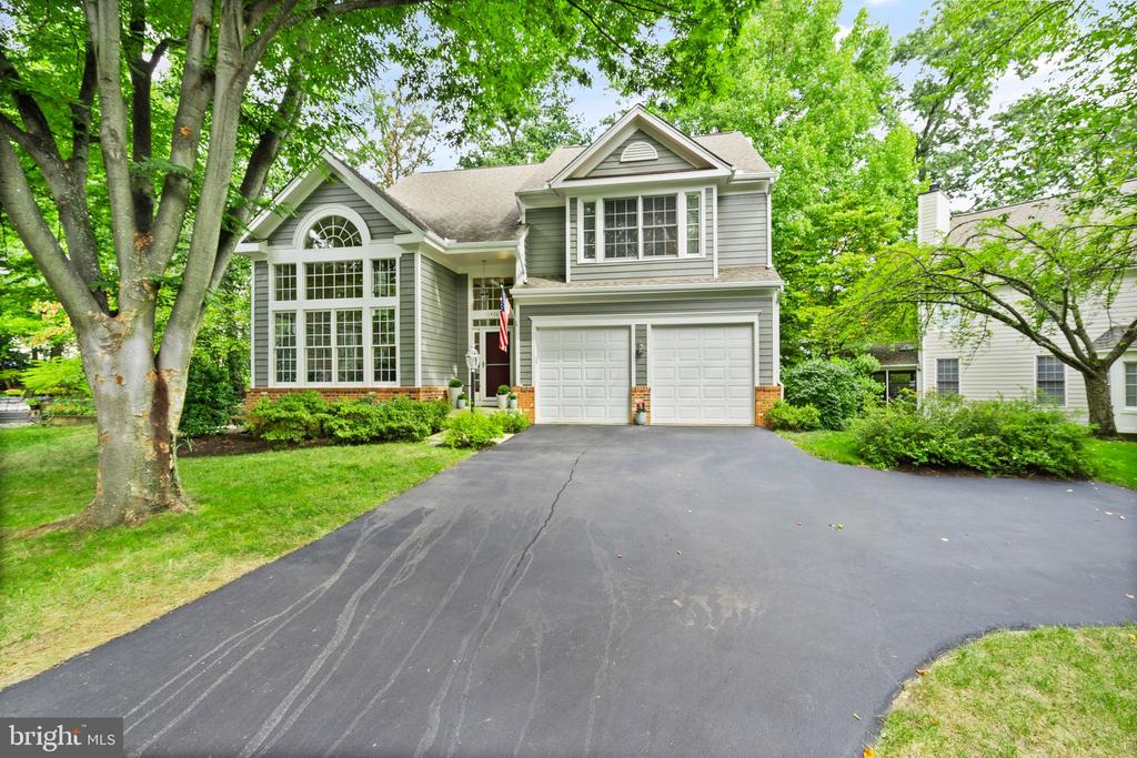 11426 Night Star Way