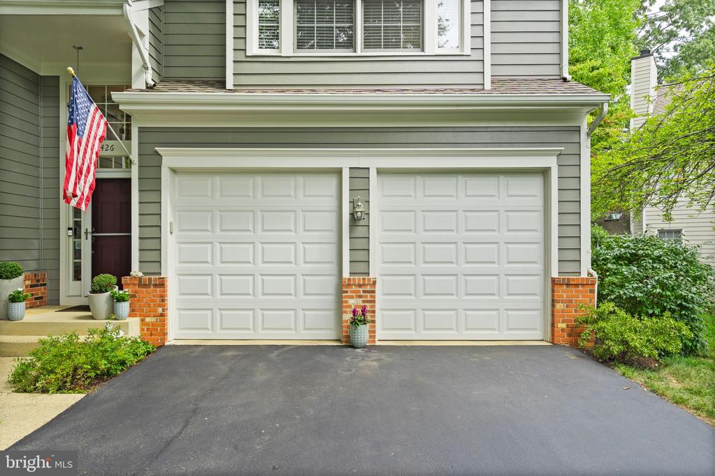 11426 Night Star Way