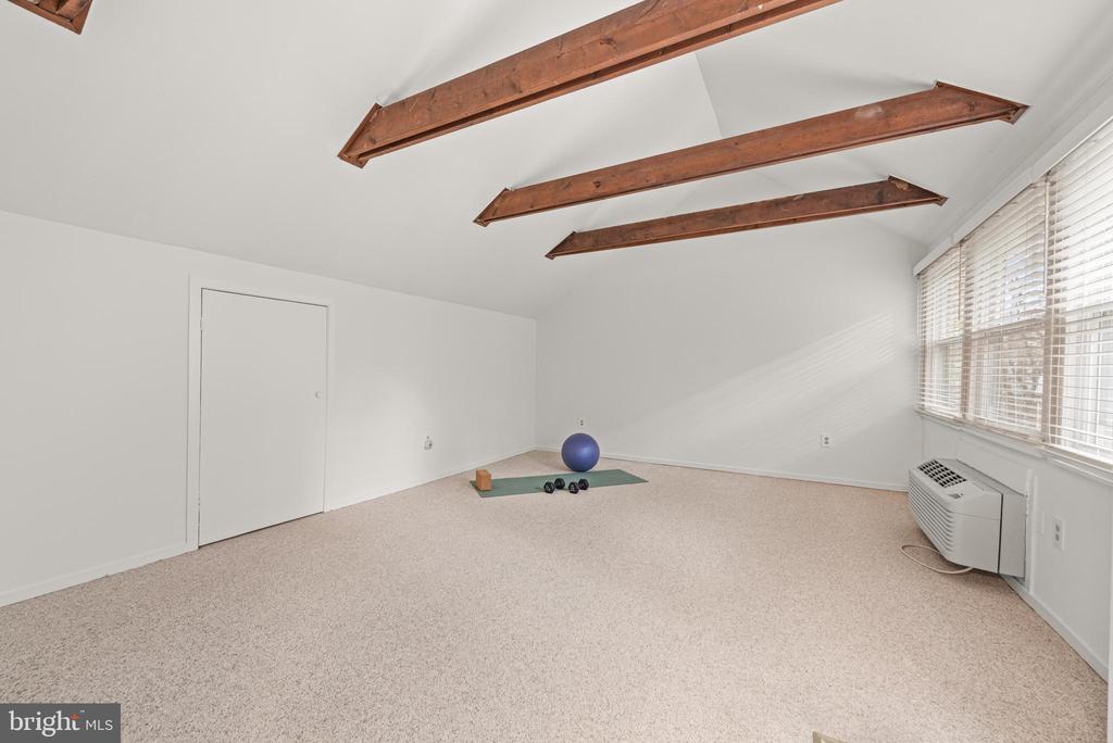 11150 GLADE DRIVE