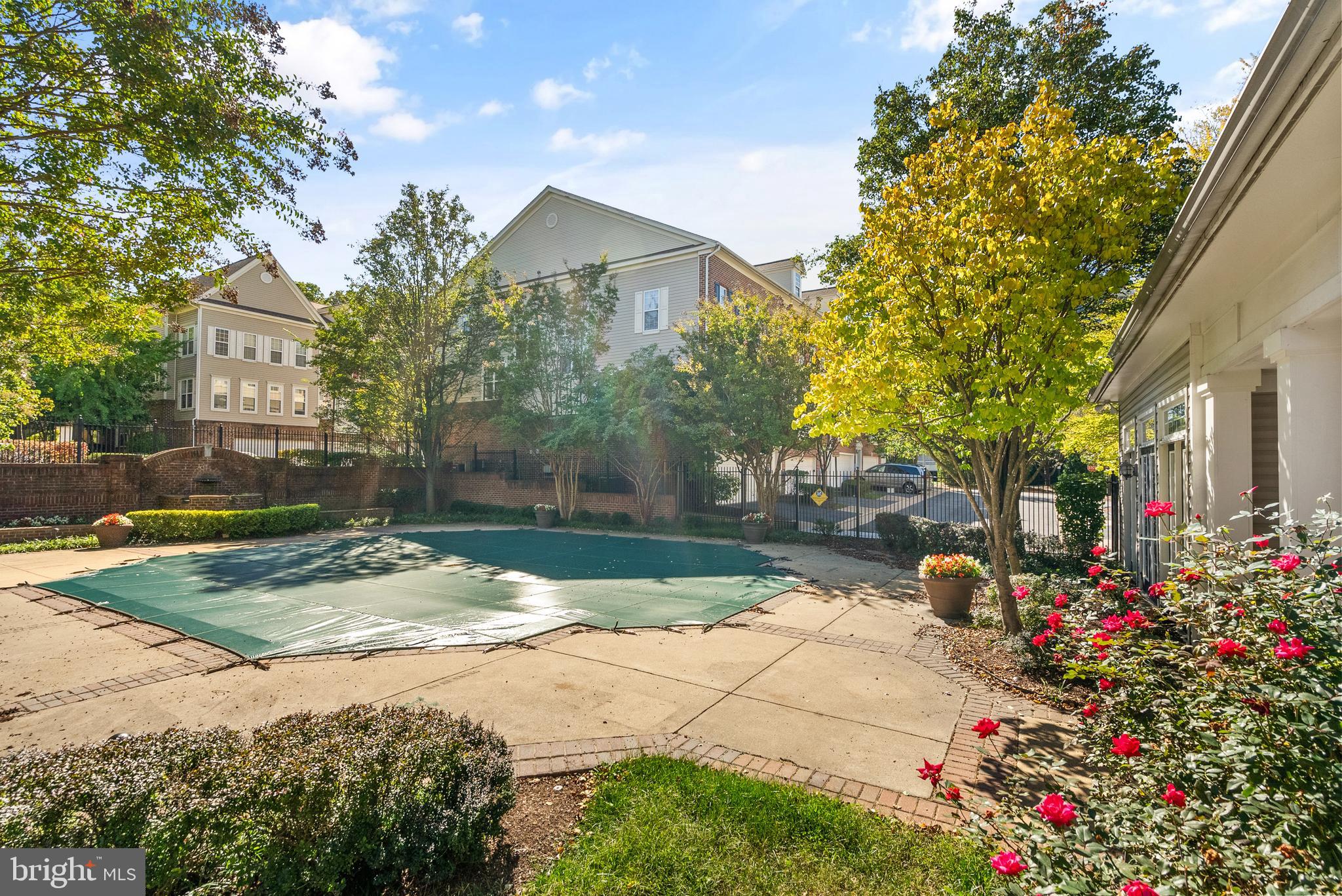 8043 Gatehouse Rd #14