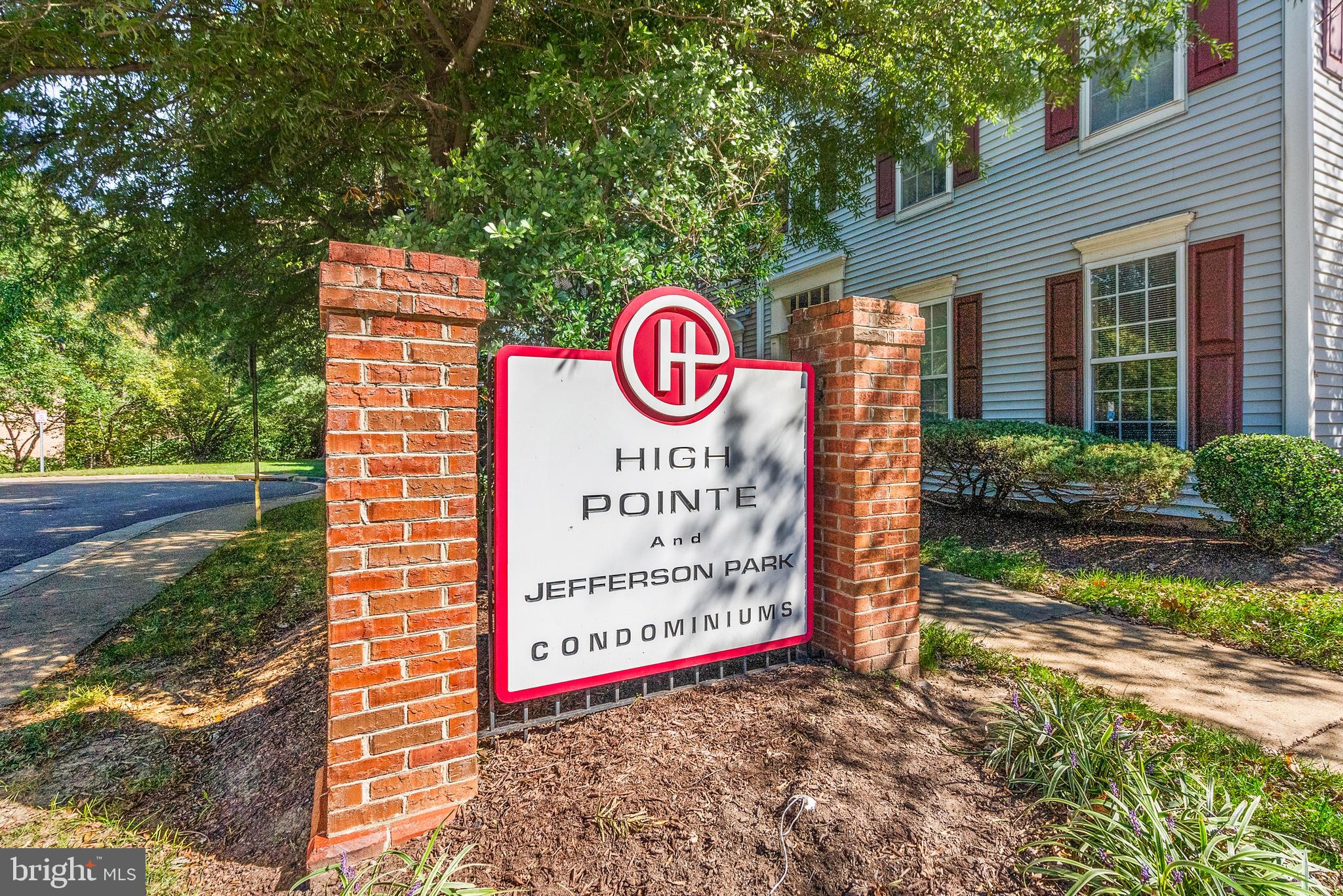 8043 Gatehouse Rd #14