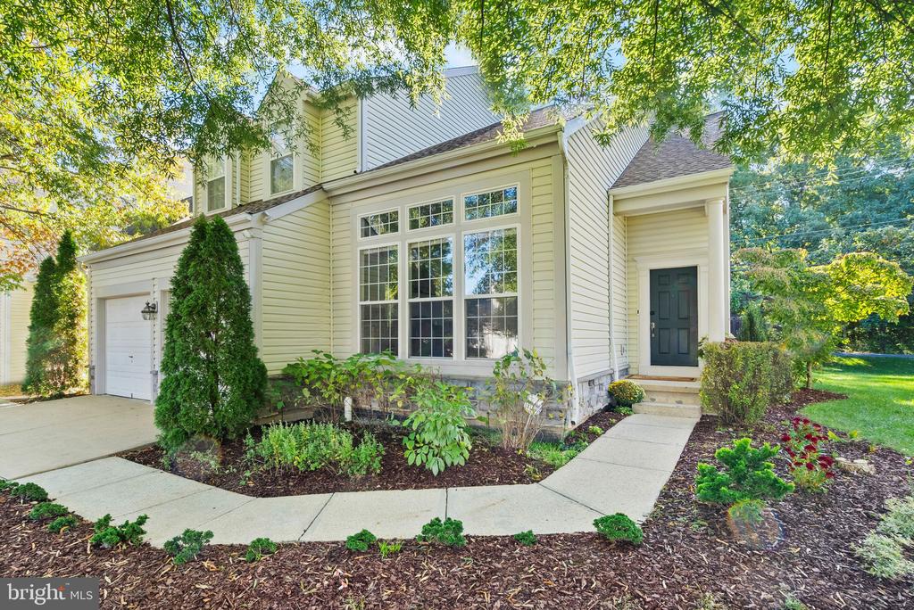 2459 Arctic Fox Way