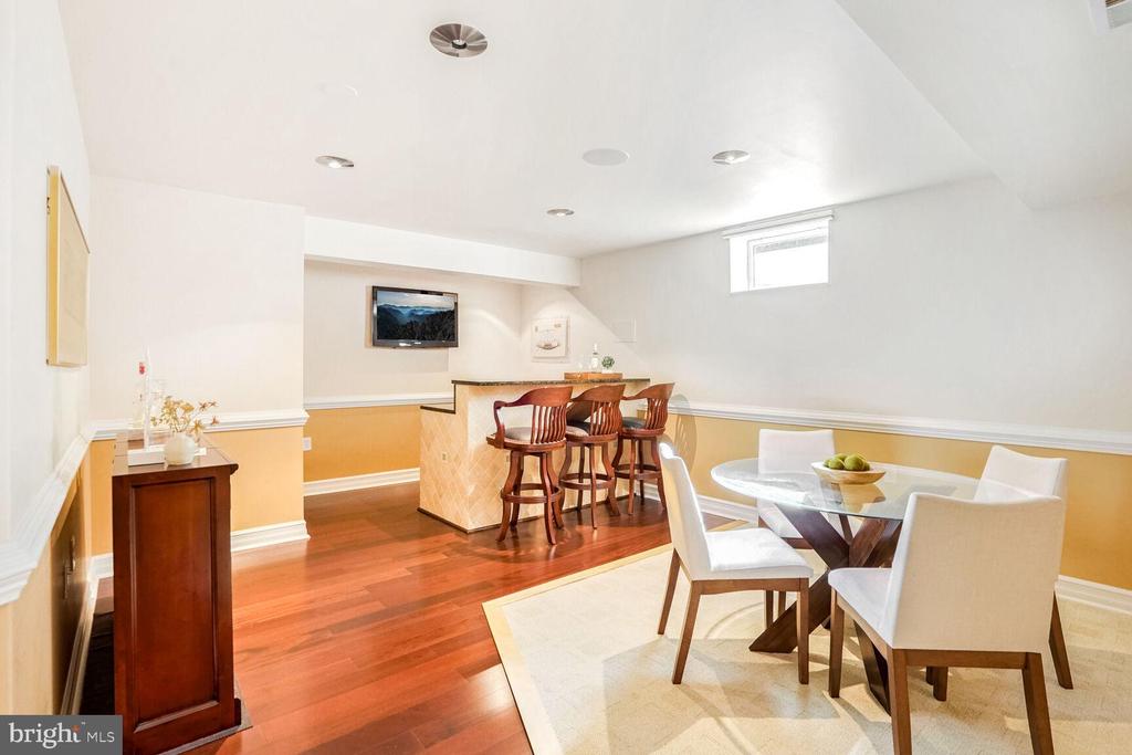 2459 Arctic Fox Way