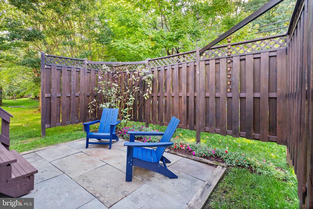 2459 Arctic Fox Way