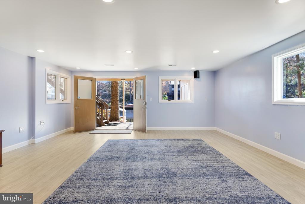 11419 Purple Beech Dr