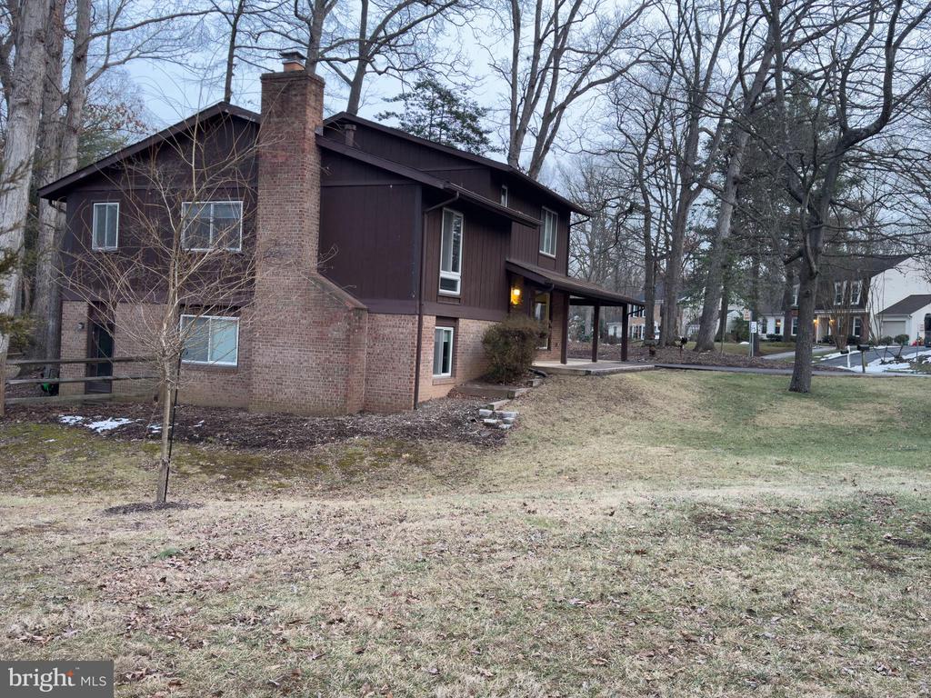 10914 Hunt Club Rd