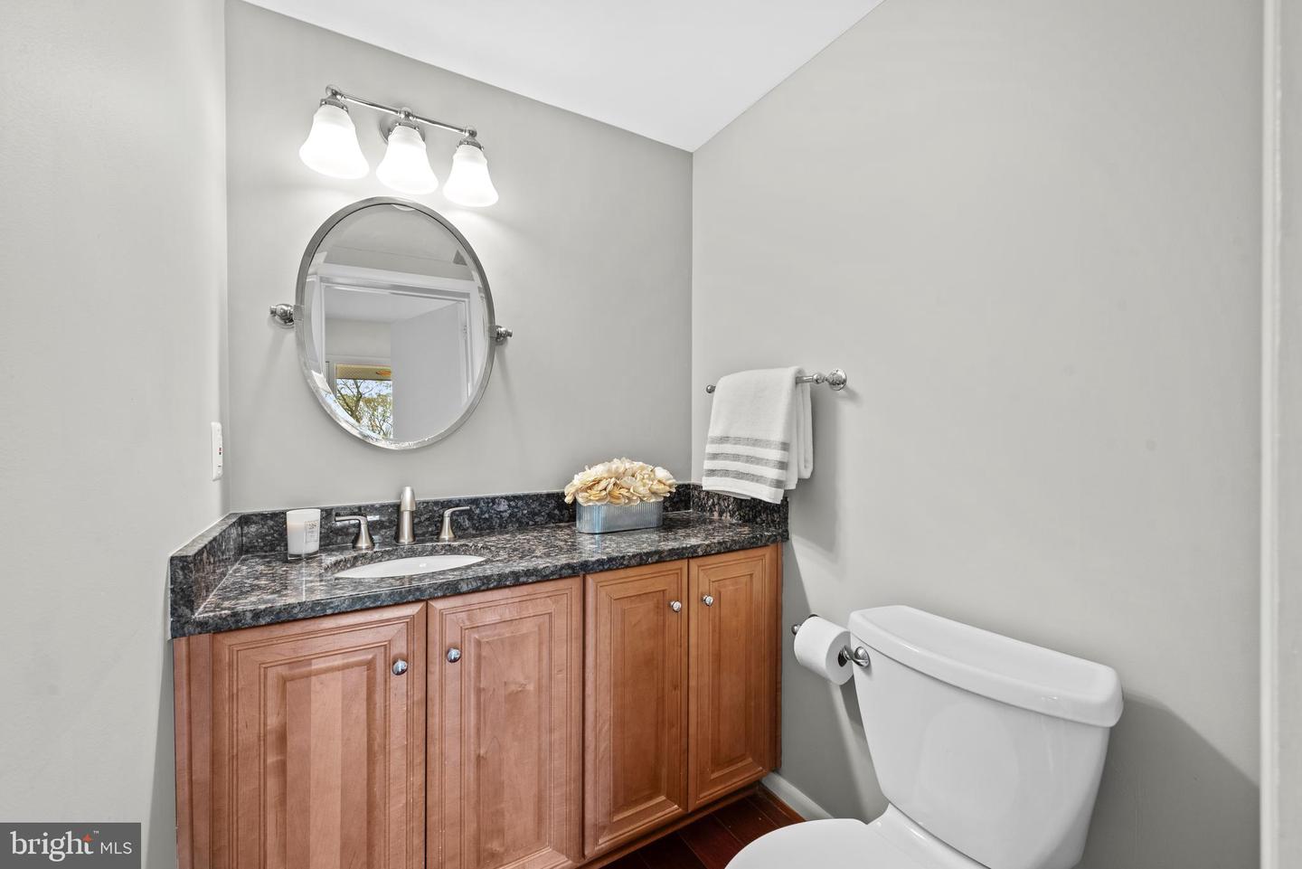 11711 Newbridge Ct