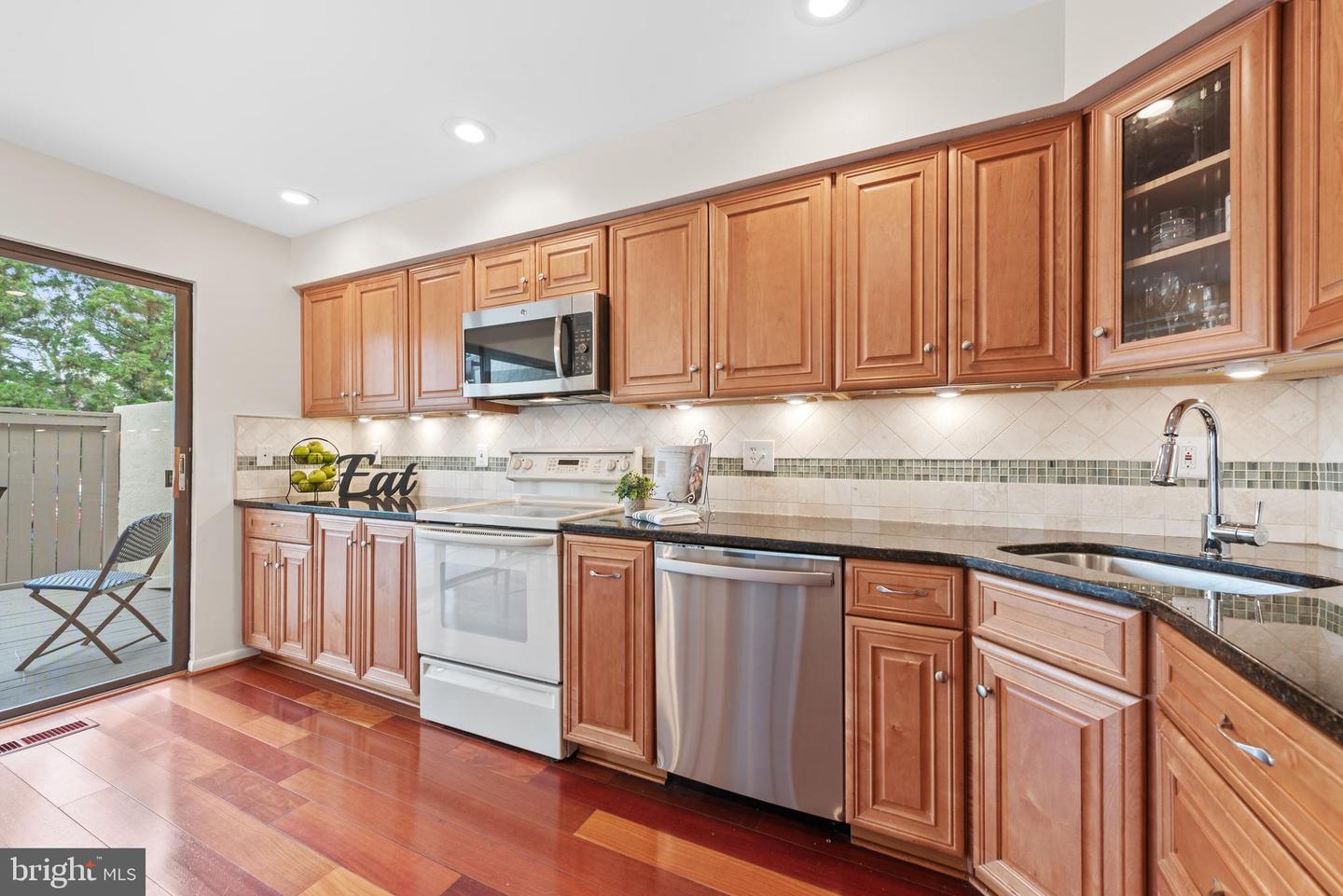 11711 Newbridge Ct