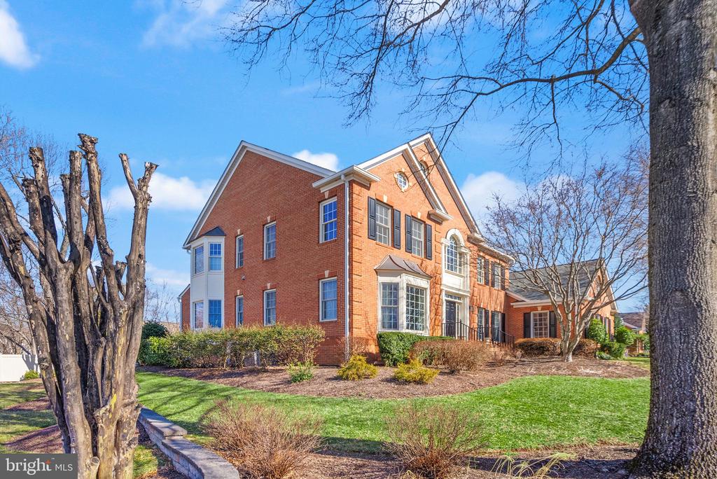 11592 Cedar Chase Rd