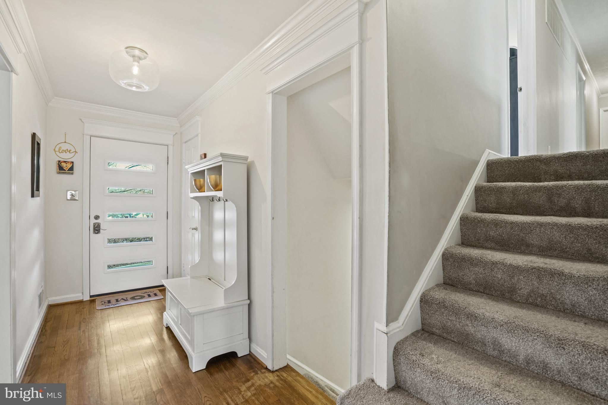 2414 Lexington Rd